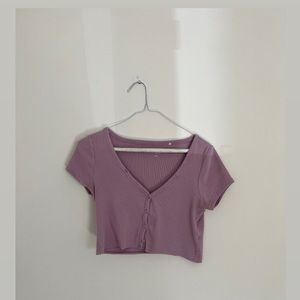 𝘱𝘢𝘤𝘴𝘶𝘯 𝘣𝘶𝘵𝘵𝘰𝘯 𝘤𝘳𝘰𝘱 𝘵𝘰𝘱